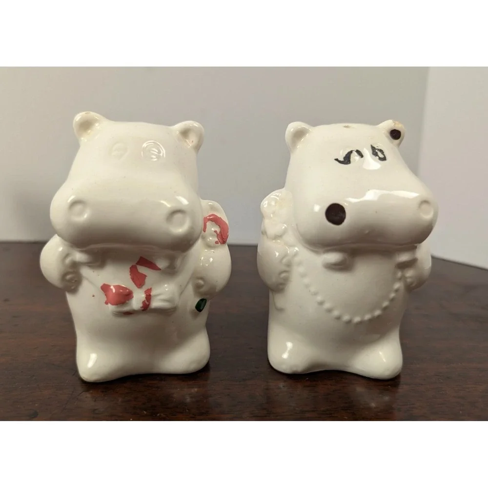 Vintage Hippo Salt & Pepper Shakers Ceramic Hippopotamus Couple Japan White